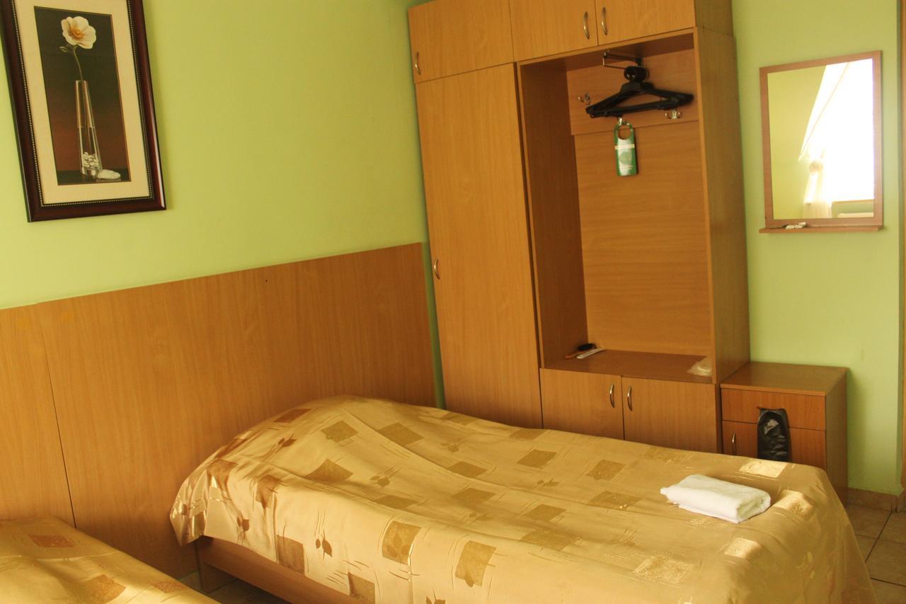 Mini-Hotel Verhovina Kiev Luaran gambar